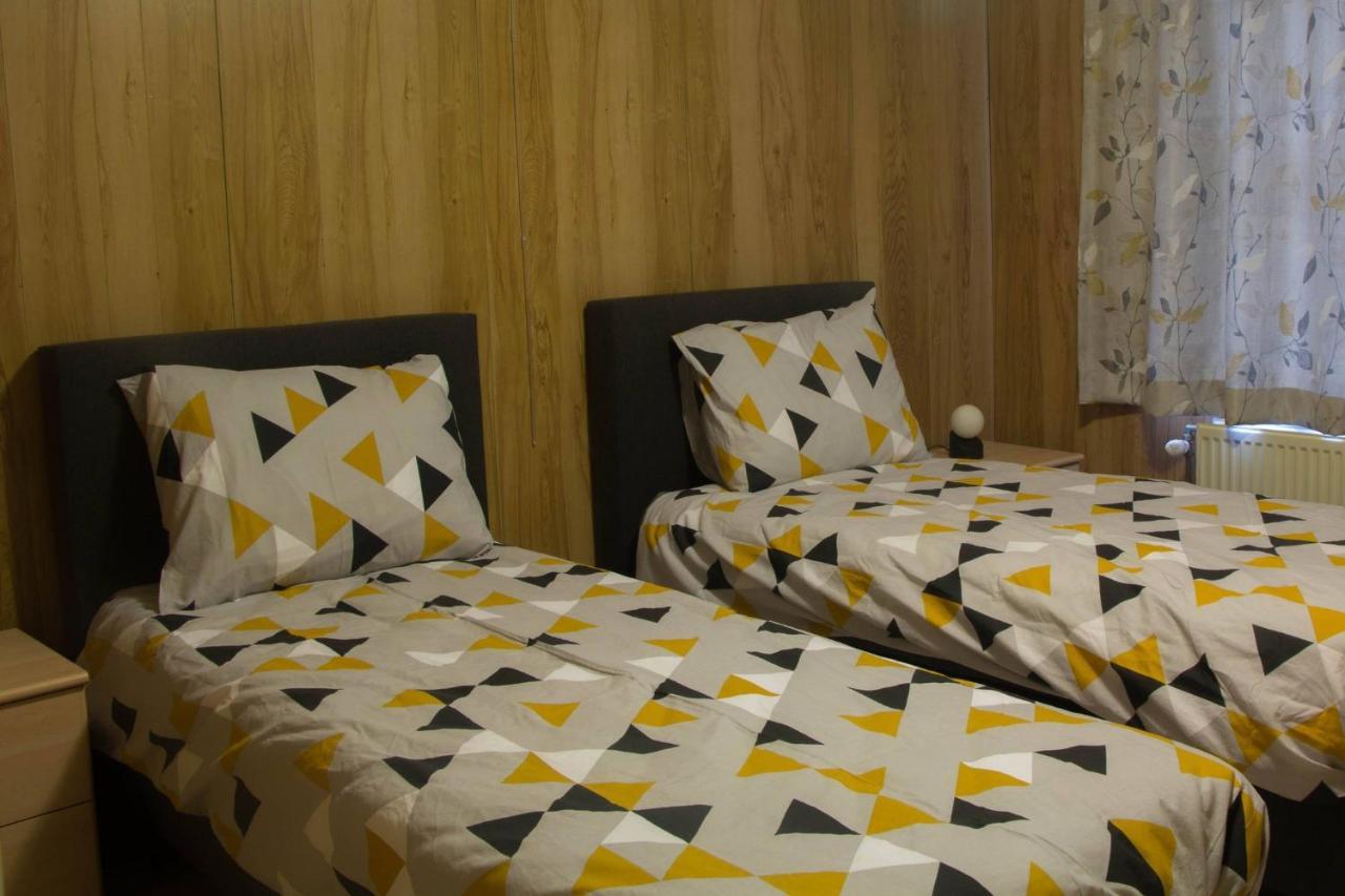 'T Onderdak Apartman Lommel Kültér fotó