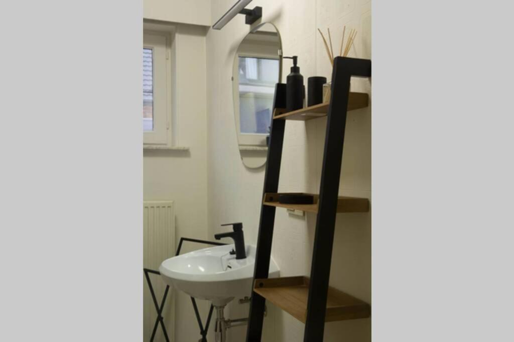 'T Onderdak Apartman Lommel Kültér fotó